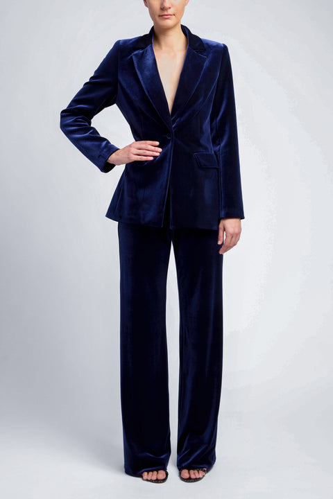 SIGNATURE VELVET BLAZER