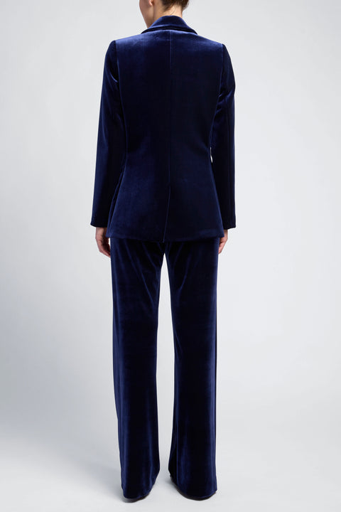 SIGNATURE VELVET BLAZER