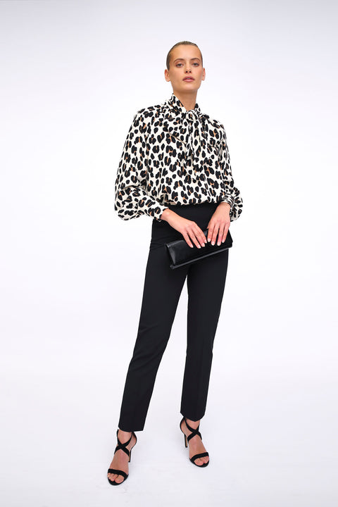 NEW ROMANCE BLOUSE